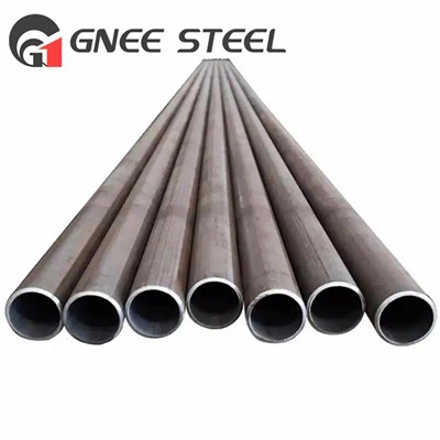 Varrat nélküli SA{0}} P2 szénacél cső