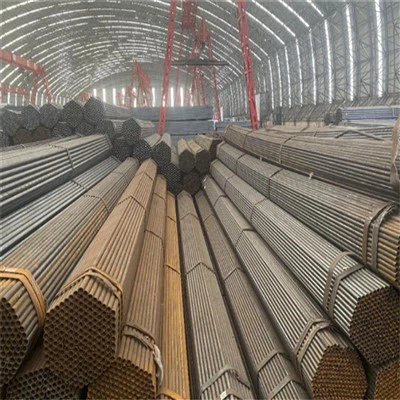 Varrat nélküli acélcső A335